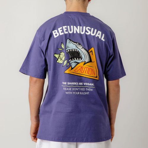 Bee Unusual ”The Sharks Are Vegan” Relaxed T-shirt Future Dusk
